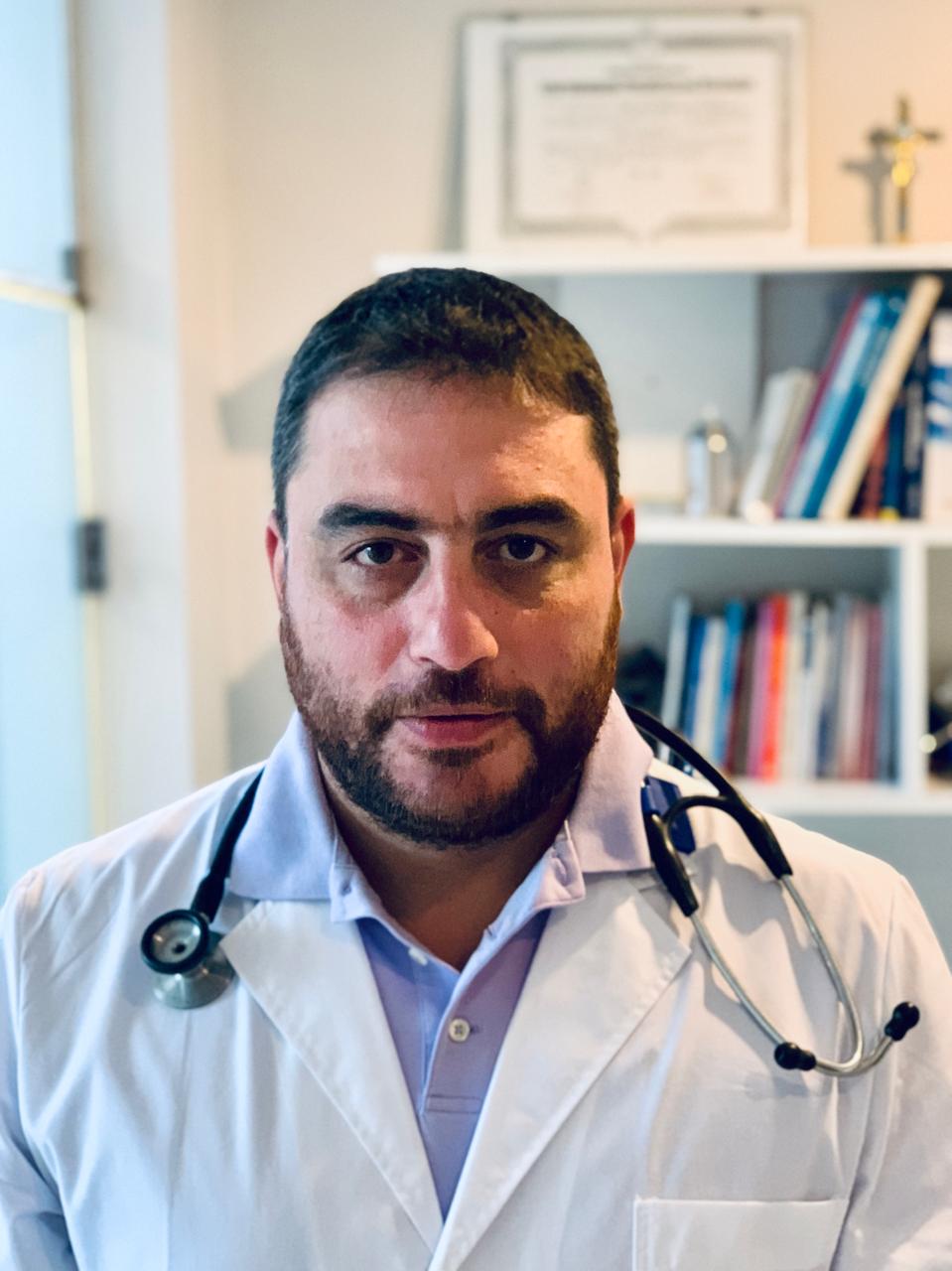 Dr. Mario Nacul
